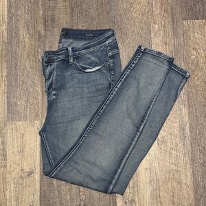 Judy Blue Women's Skinny Jeans in Faded Indigo Blue